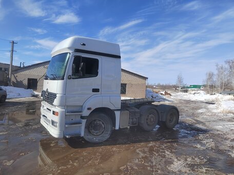 2004 Mercedes-Benz Axor, белый, 2125000 рублей, вид 2