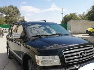 2004 Infiniti QX56 I, чёрный, 1350000 рублей, вид 2