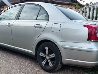 2008 Toyota Avensis II Рестайлинг, серебристый, 635000 рублей, вид 3