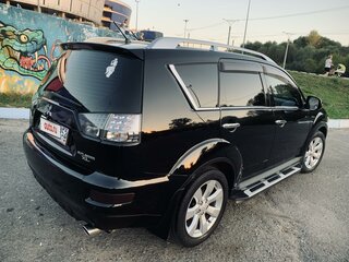 2009 Mitsubishi Outlander II Рестайлинг, чёрный, 1550000 рублей, вид 4
