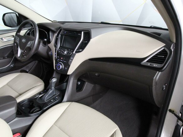 2014 Hyundai Santa Fe III, белый - вид 9