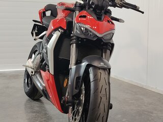 2022 Ducati Streetfighter V2, красный, 1459000 рублей, вид 3
