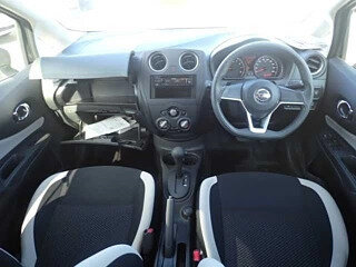 2020 Nissan Note II Рестайлинг, серый, 745000 рублей, вид 3