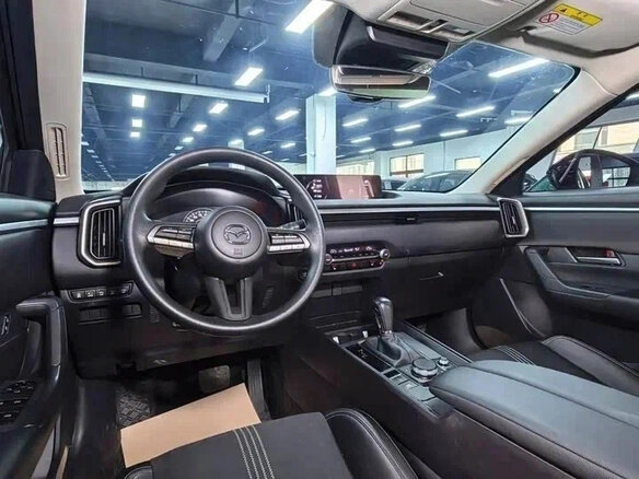 2023 Mazda CX-50, серый - вид 10