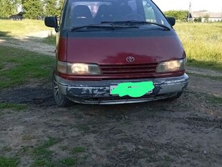 1992 Toyota Previa I (XR10, XR20), красный, 250000 рублей, вид 2