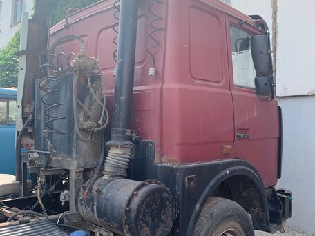 2007 МАЗ 6422, красный, 575000 рублей, вид 2