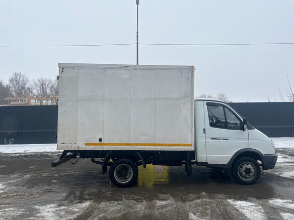 2012 ГАЗ ГАЗель (3302), белый, 1100000 рублей - вид 2