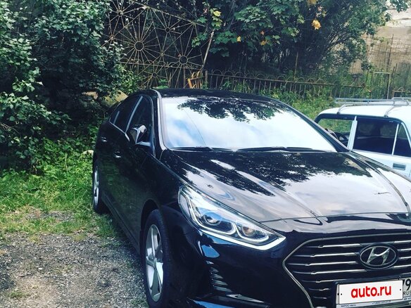 2019 Hyundai Sonata VII (LF) Рестайлинг, чёрный, 1850000 рублей - вид 2