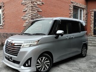 2017 Toyota Roomy I, серебристый, 1215000 рублей, вид 2