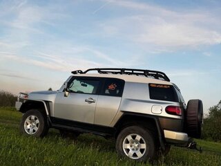 2006 Toyota FJ Cruiser, серый, 2850000 рублей, вид 3