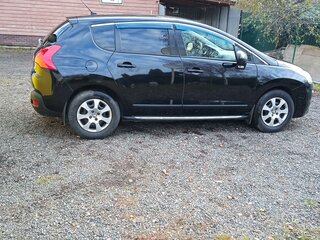 2011 Peugeot 3008 I, чёрный, 750000 рублей, вид 3