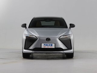 2023 Lexus RZ 450e, серебристый, 6200000 рублей, вид 2