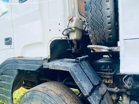 2008 Hyundai HD370, белый, 3100000 рублей, вид 3