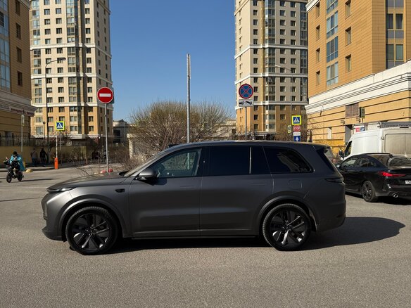 2023 Li Auto (Lixiang) L9 44.5 kWh I, серый, 5350000 рублей - вид 10