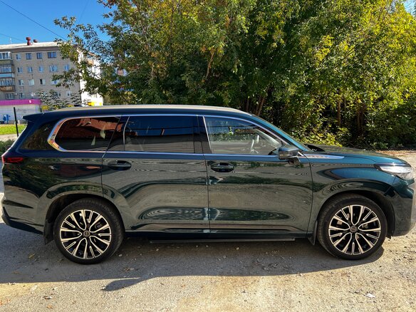 2023 Exeed VX I, зелёный, 2800000 рублей - вид 3
