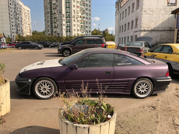 1994 Opel Calibra, пурпурный - вид 2