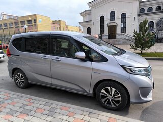 2016 Honda Freed+ II, серебристый, 1599000 рублей, вид 1