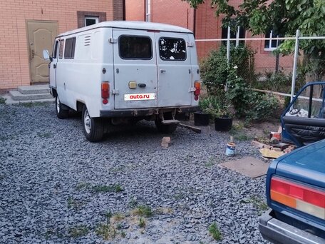 2013 УАЗ 3909, серебристый, 460000 рублей, вид 2