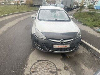 2013 Opel Astra J Рестайлинг, белый, 700000 рублей, вид 2