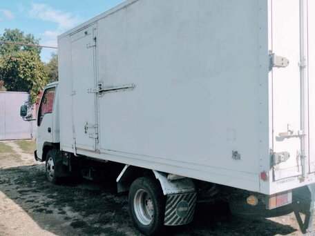 2002 Isuzu Elf (N-series), белый, 1750000 рублей, вид 3