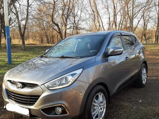 2015 Hyundai ix35 I Рестайлинг, серый, 1400000 рублей, вид 2