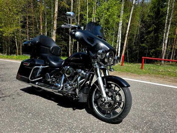 2020 Harley-Davidson Street Glide, чёрный, 1450000 рублей - вид 10