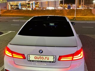 2017 BMW 5 серии 530i xDrive VII (G30/G31/G38), белый, 4100000 рублей, вид 2