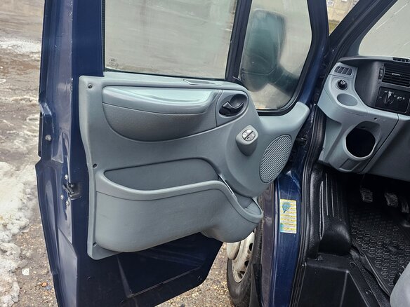 2011 Ford Transit, синий, 1750000 рублей - вид 13