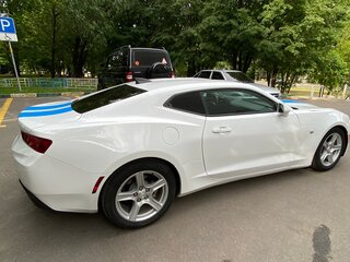2017 Chevrolet Camaro VI, белый, 2600000 рублей, вид 2
