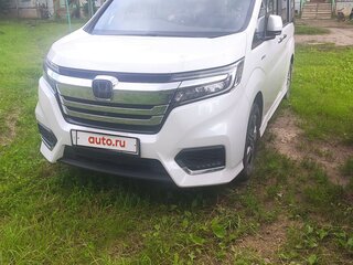 2018 Honda Stepwgn Spada V Рестайлинг, белый, 2999000 рублей, вид 2