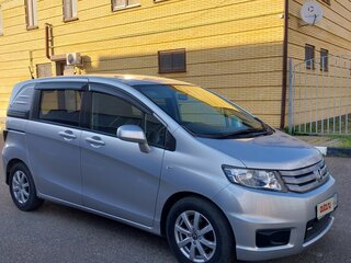 2010 Honda Freed Spike I Рестайлинг, серый, 1280000 рублей, вид 4