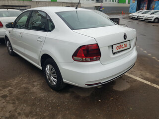 2014 Volkswagen Polo V, белый, 850000 рублей, вид 3