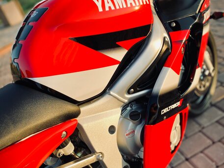 2001 Yamaha YZF-R6, красный, 380000 рублей, вид 3