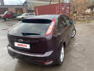 2010 Ford Focus II Рестайлинг, фиолетовый, 465000 рублей, вид 5