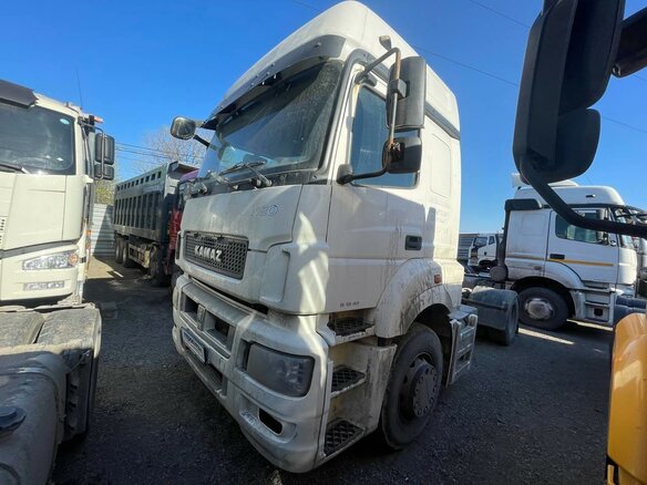 2017 КамАЗ 5490, белый