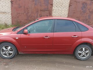 2008 Ford Focus II, красный, 380000 рублей, вид 3