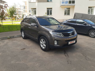 2013 Kia Sorento II Рестайлинг, бежевый, 1699000 рублей, вид 5