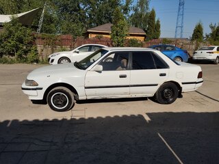 1989 Toyota Corona VIII (T170), белый, 130000 рублей, вид 2