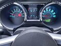 2005 Ford Mustang V, жёлтый - вид 9