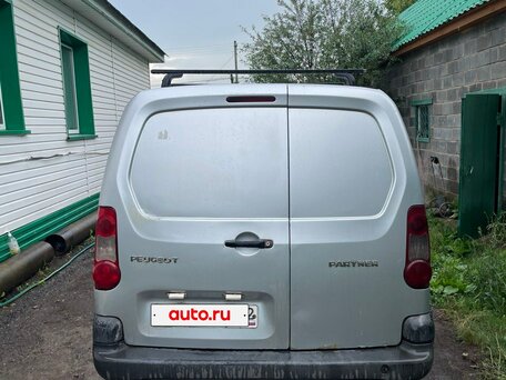 2009 Peugeot Partner, серебристый, 550000 рублей, вид 3
