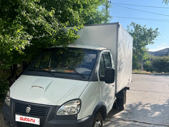 2005 ГАЗ ГАЗель (3302), белый, 600000 рублей