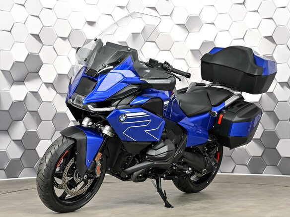 2026 BMW R 1300 RT, синий, 3077000 рублей - вид 1