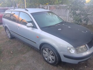 1998 Volkswagen Passat B5, серебристый, 400000 рублей, вид 4