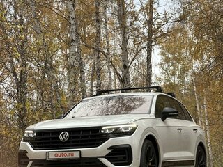 2019 Volkswagen Touareg III, белый, 5500000 рублей, вид 1