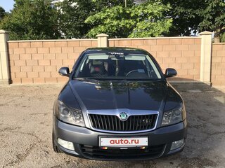2011 Skoda Octavia II (A5) Рестайлинг, серый, 1050000 рублей, вид 1