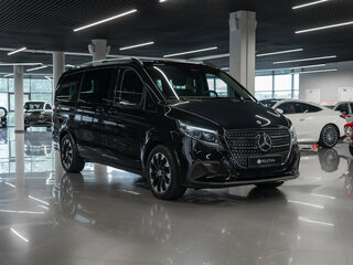 2025 Mercedes-Benz V-Класс Long 300 длинный III (W447) Рестайлинг 2, чёрный, 10900000 рублей, вид 2