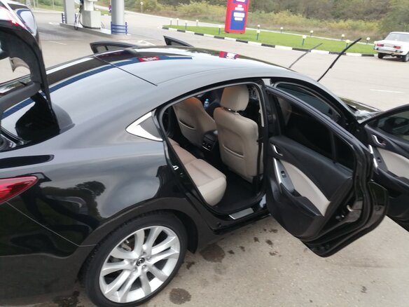 2015 Mazda 6 III (GJ) Рестайлинг, чёрный, 2000000 рублей - вид 19