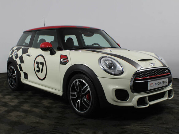 2016 Mini Hatch JCW III (F55/F56), белый - вид 1