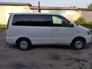1998 Toyota Town Ace Noah III, белый, 680000 рублей, вид 4