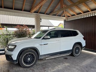 2018 Volkswagen Teramont I, серебристый, 2950000 рублей, вид 4
